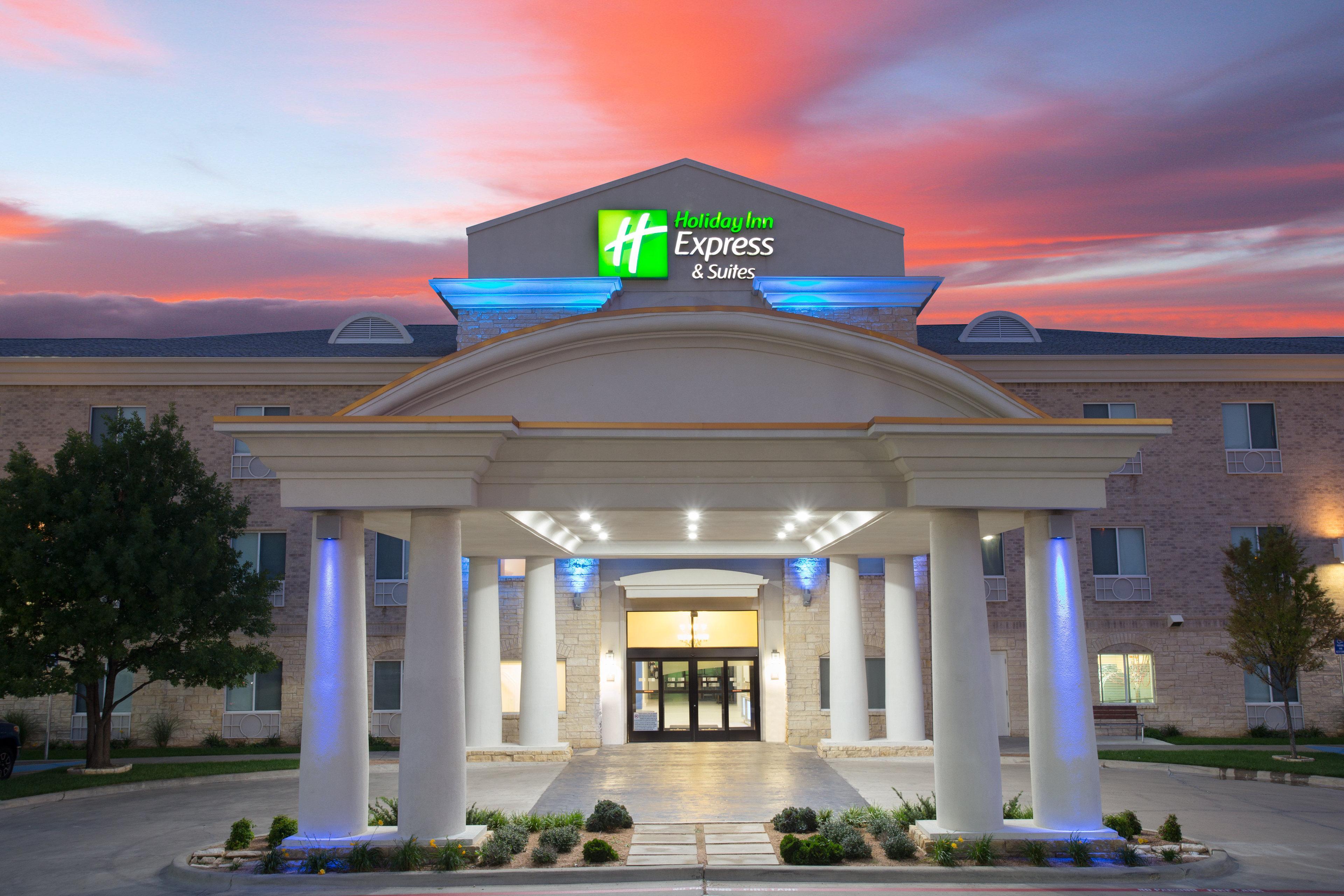 Holiday Inn Express & Suites Amarillo, An Ihg Hotel Zewnętrze zdjęcie